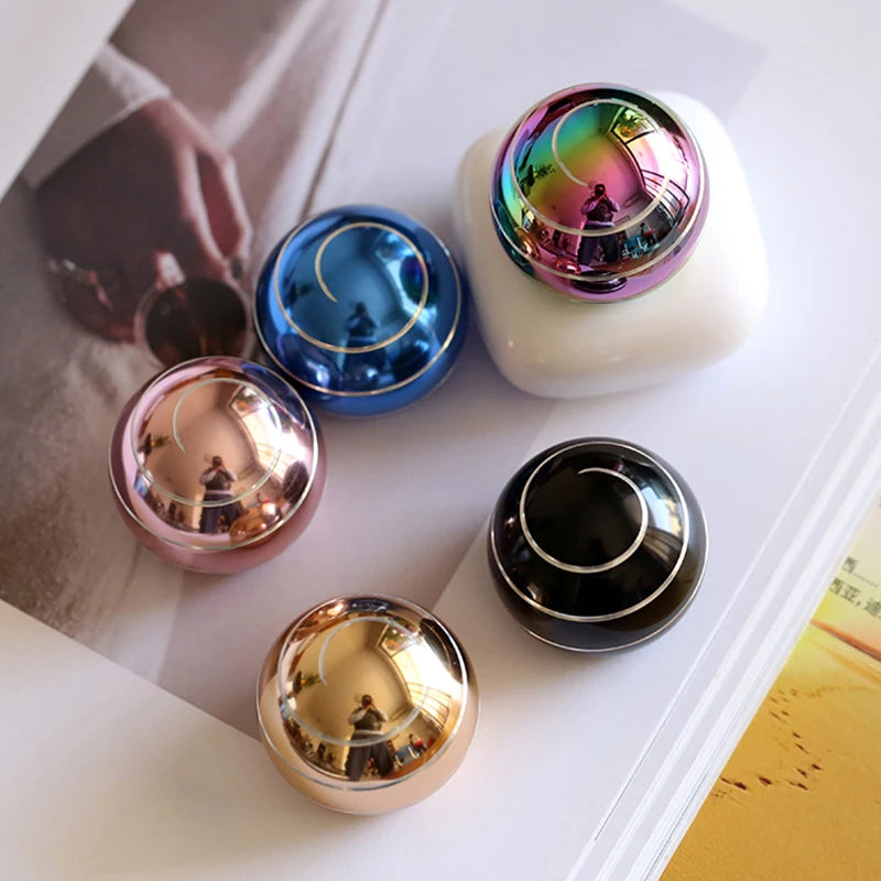 Desktop Spinning Sphere